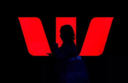 Ngày 24/9, Westpac, 1 trong 4 ngân hàng lớn nhất Australia, tuyên bố chấp thuận yêu cầu trả khoản tiền phạt lên tới 1,3 tỷ đôla Australia (920 triệu USD) vi phạm luật chống rửa tiền và không ngăn chặn các khoản giao dịch chuyển tiền liên quan đến bóc lột trẻ em (Ảnh: Reuters)