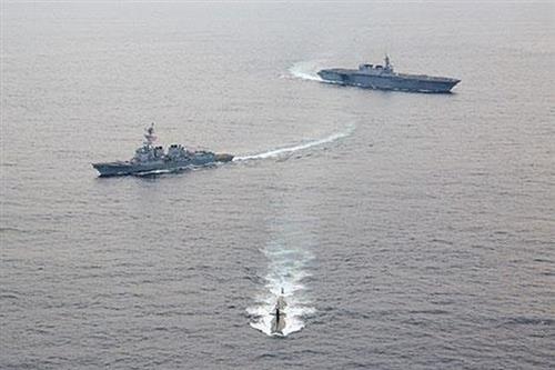 Tàu chiến Mỹ, Nhật Bản, Ấn Độ trong cuộc tập trận Malabar năm 2019.