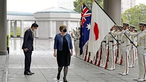 Bộ trưởng Quốc phòng Úc Linda Reynolds đã gặp người đồng cấp Nhật Bản Kishi Nabuo ngày 19-10 tại Tokyo. Ảnh: AP