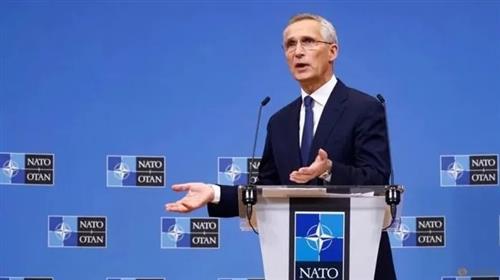 Tổng thư ký NATO - ông Jens Stoltenberg tại cuộc họp báo trước cuộc họp Bộ trưởng Quốc phòng NATO tại Brussels (Bỉ) ngày 11-10. Ảnh: REUTERS