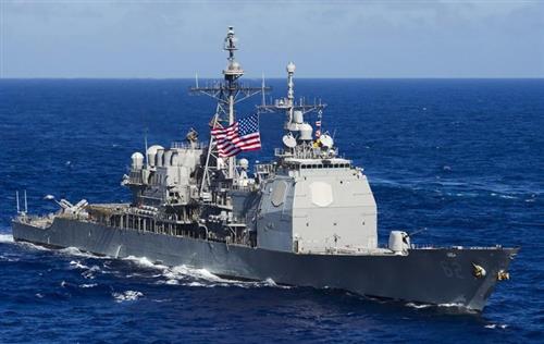 Tàu tuần dương tên lửa dẫn đường USS Chancellorsville của hải quân Mỹ. (Ảnh: CNA)