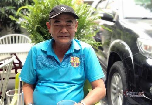 Ở tuổi xế chiều, Việt Anh bằng lòng cuộc sống một mình. Ông bầu bạn cùng đồng nghiệp, học trò, xem công việc là niềm vui.