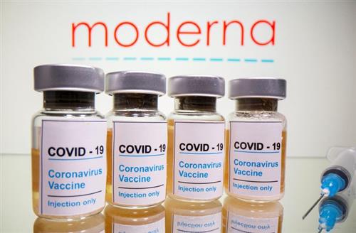 Vaccine Covid-19 của Moderna được cho là có mức hiệu quả trên 94%. Ảnh: Reuters.