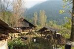 Sin Suối Hồ là một bản của đồng bào dân tộc Mông thuộc xã Sin Suối Hồ, huyện Phong Thổ, Lai Châu.