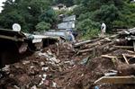 Cảnh hoang tàn sau đợt lũ lớn ở Nam Phi hồi đầu tuần. Ảnh: Reuters
