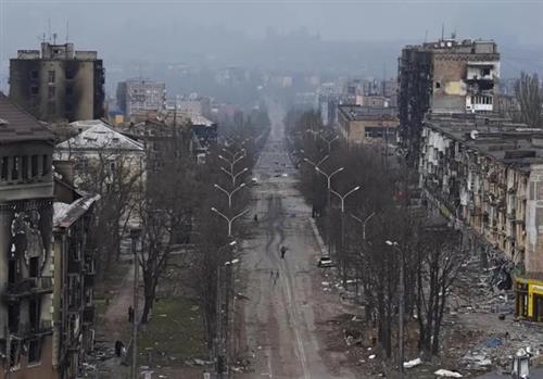 Thành phố Mariupol nhìn từ trên cao ngày 3/4. Ảnh: Reuters