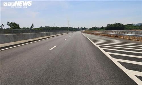 Hàng loạt tồn tại liên quan đến dự án cao tốc Đà Nẵng - Quảng Ngãi mà tỉnh Quảng Ngãi kiến nghị cần giải quyết.