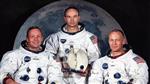 Phi hành đoàn hạ cánh thành công lên Mặt Trăng: Neil Armstrong (trái), Michael Collins (giữa) và Buzz Aldrin. Armstrong và Aldrin là hai phi hành gia sau đó đặt chân lên Mặt Trăng. Collins ở lại modul bay trên quỹ đạo của Apollo 11. Ảnh: NASA.