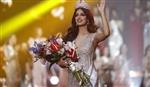 Đại diện Ấn Độ Harnaaz Sandhu đăng quang Miss Universe 2021 vào ngày 13.12.2021. Ảnh: MS